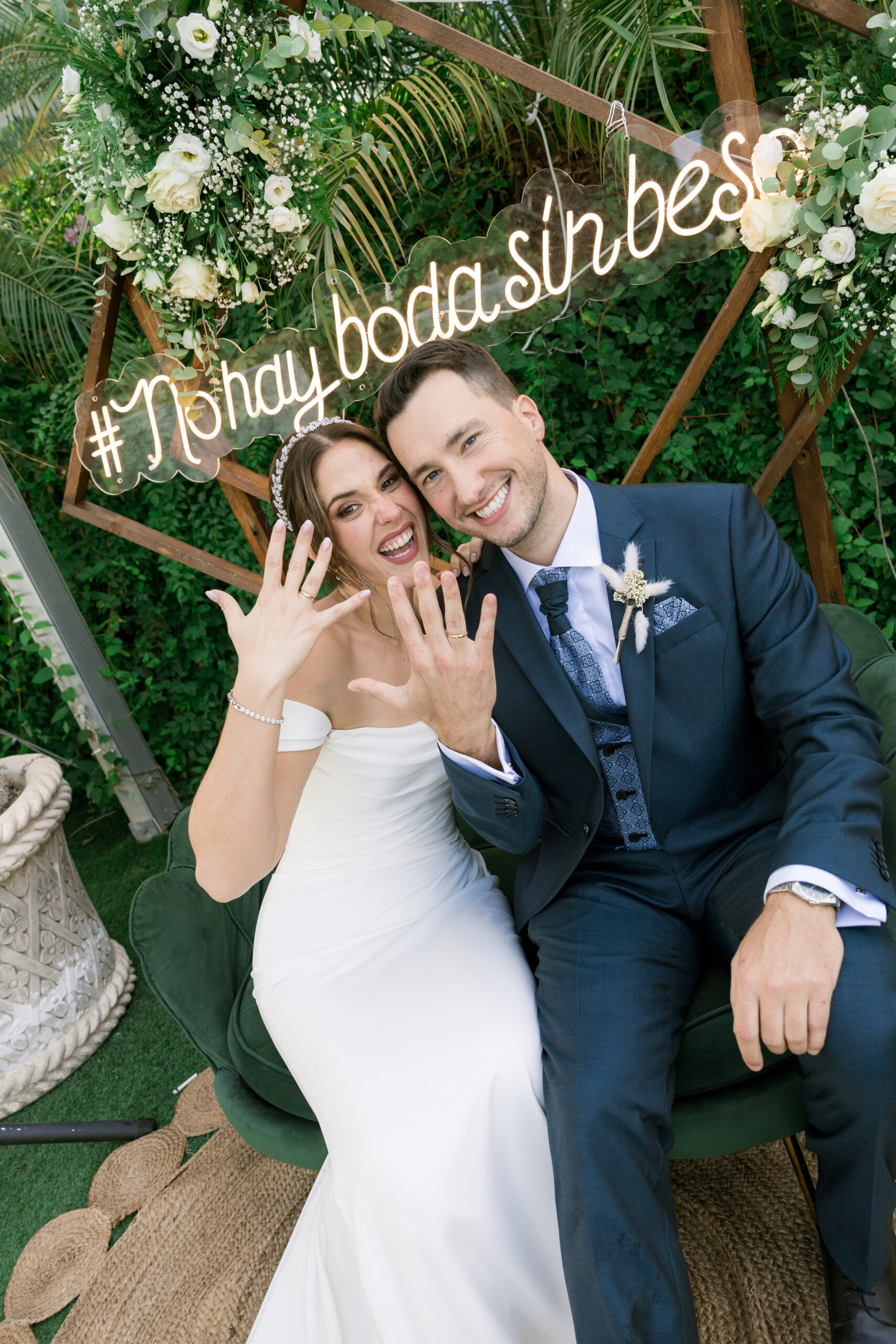 Pareja en sesión preboda — reservar fotógrafo de bodas en Murcia
